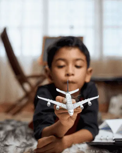 Commercial sample courier and business shipping